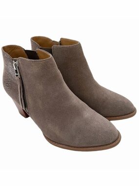 Vionic Anne Taupe Griege Suede Size 7.5 WIDE Snake Embossed Heel Ankle Booties